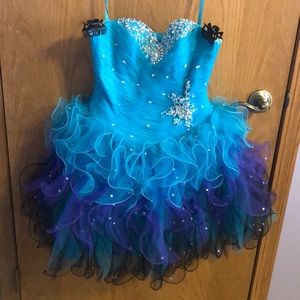 Short homecoming dress/prom
